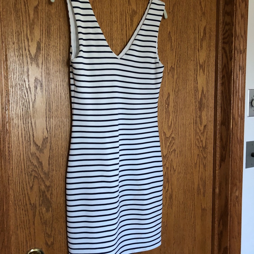 Lord & Taylor bodycon dress